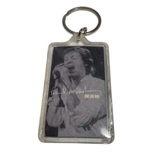 Paul Mccartney Accessories - Paul McCartney “One on One” Keychain – 2016 Tour Concert Merchandise